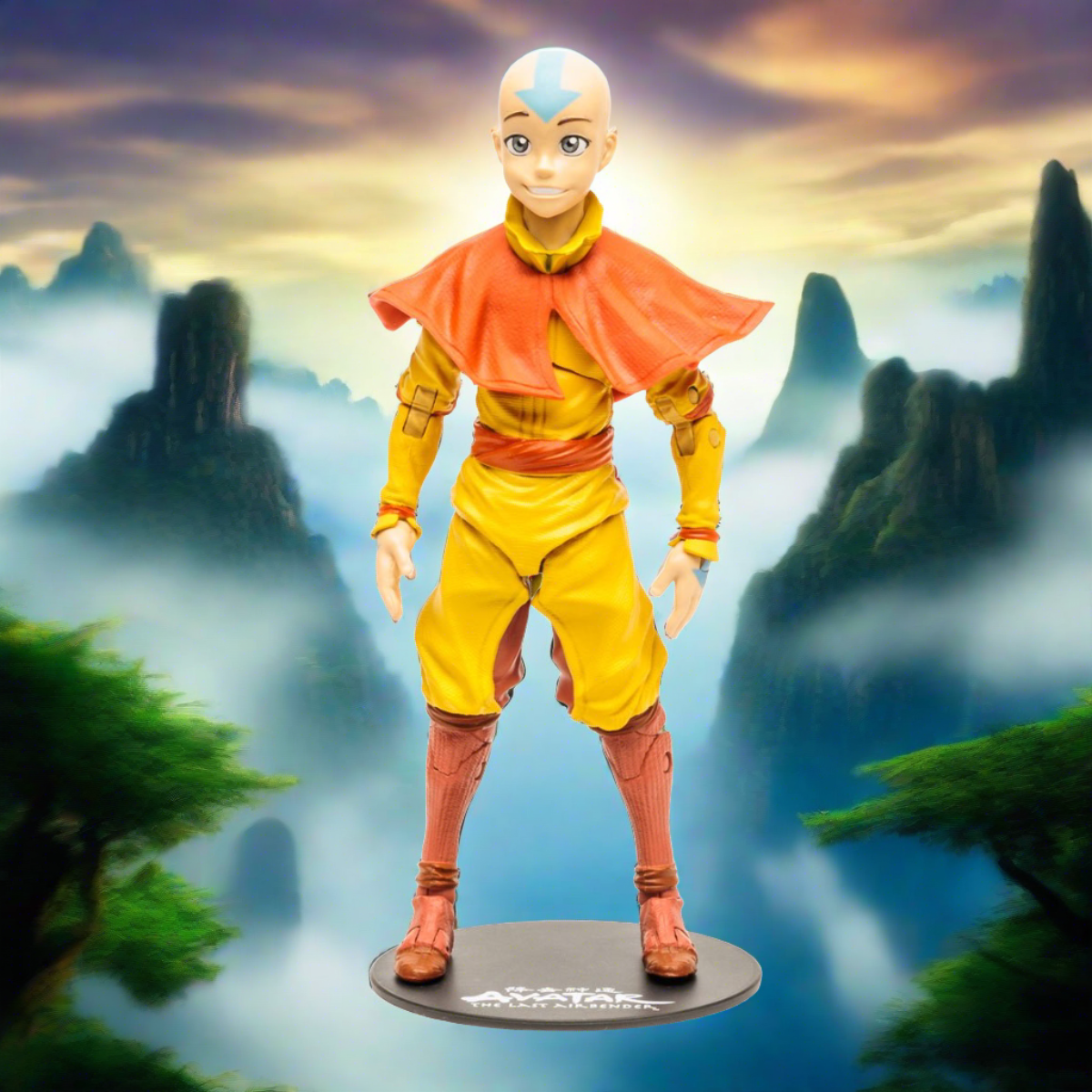 Avatar: The Last Airbender Figures - S02 - 7" Scale Aang w/ Momo