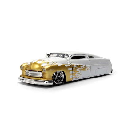 Bigtime Muscle 1951 White Mercury 1:24 Scale Die-Cast Metal Vehicle