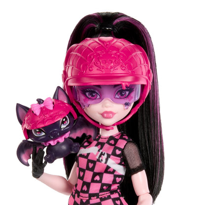 Monster High Draculaura Vamptastic Scooter Doll And Vehicle Playset