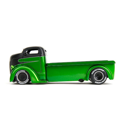 Just Trucks 1947 Ford Coe 1:24 Scale Die-Cast Metal Vehicle with Tire Rack