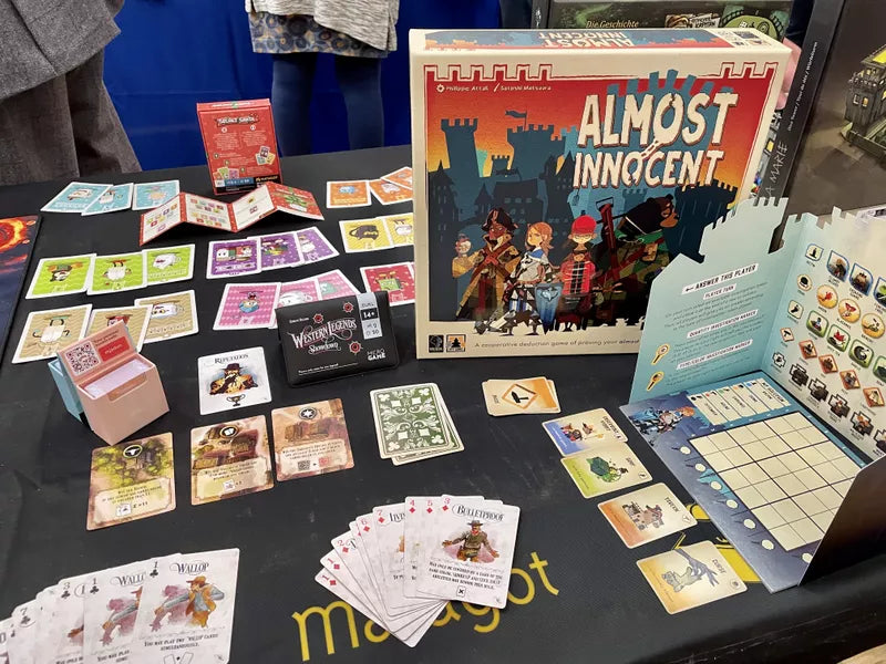 Almost Innocent cooperative deduction board game new 2 to 5 players