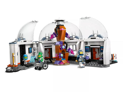 LEGO CITY 60439 Space Science Lab NISB For Age 6+ Fans of Exploration Alien Fig